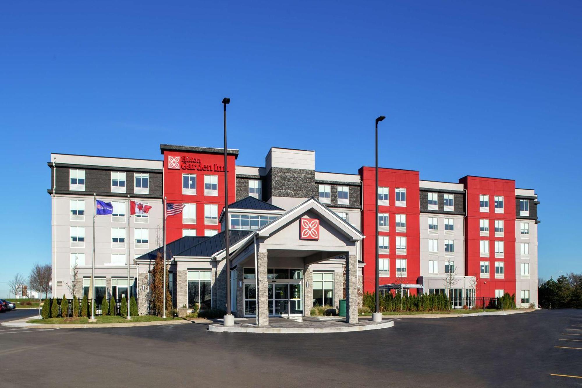 Hilton Garden Inn Toronto-Oakville Exterior photo