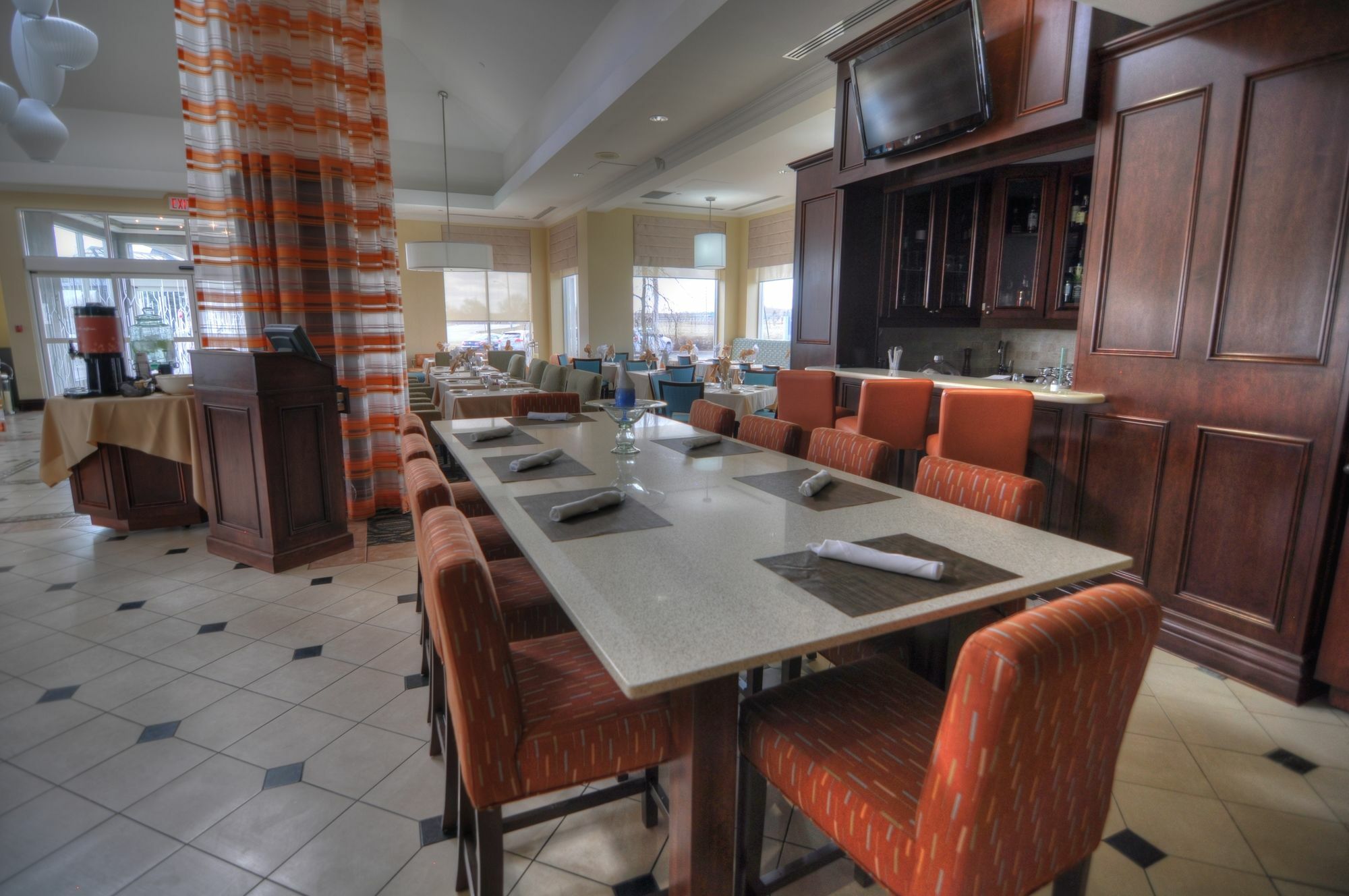 Hilton Garden Inn Toronto-Oakville Exterior photo